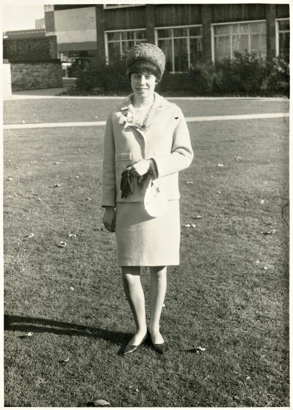 Carol Wilson & Keith Jones' wedding day, 29th October 1966 at Coventry Register Office - CLICK TO VIEW ZOOMED IMAGE Family image