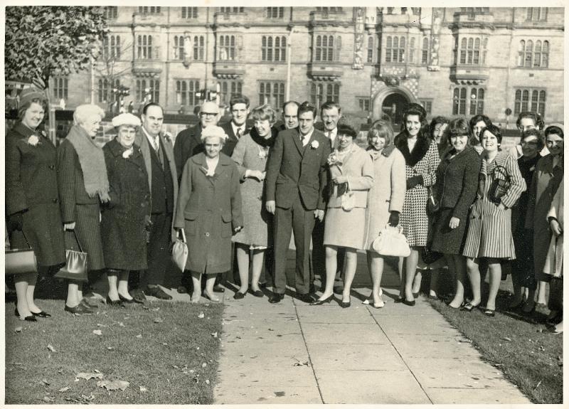 Carol Wilson & Keith Jones' wedding day, 29th October 1966 at Coventry Register Office - CLICK TO VIEW ZOOMED IMAGE Family image