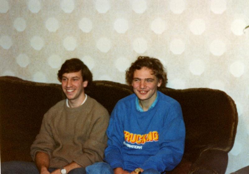 Carol & Keith Jones' 25th Wedding Anniversary - 29th October 1991 - CLICK TO VIEW ZOOMED IMAGE Family image