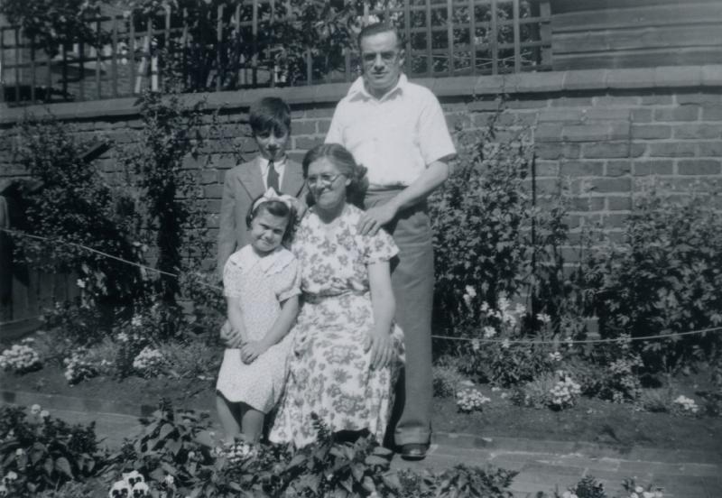 Bill & Margaret with Mum & Dad (Elsie & William) at 80 Harefield Road, c1955 - CLICK TO VIEW ZOOMED IMAGE Family image