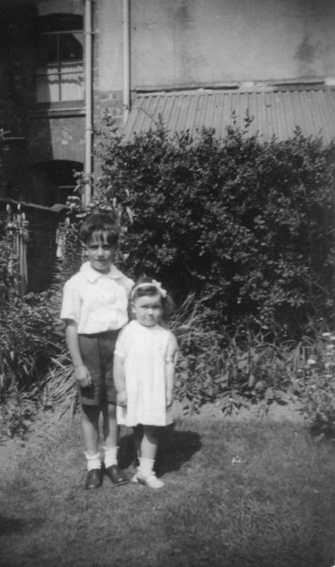 Bill with sister Margaret at 80 Harefield Road, c1948 - CLICK TO VIEW ZOOMED IMAGE Family image
